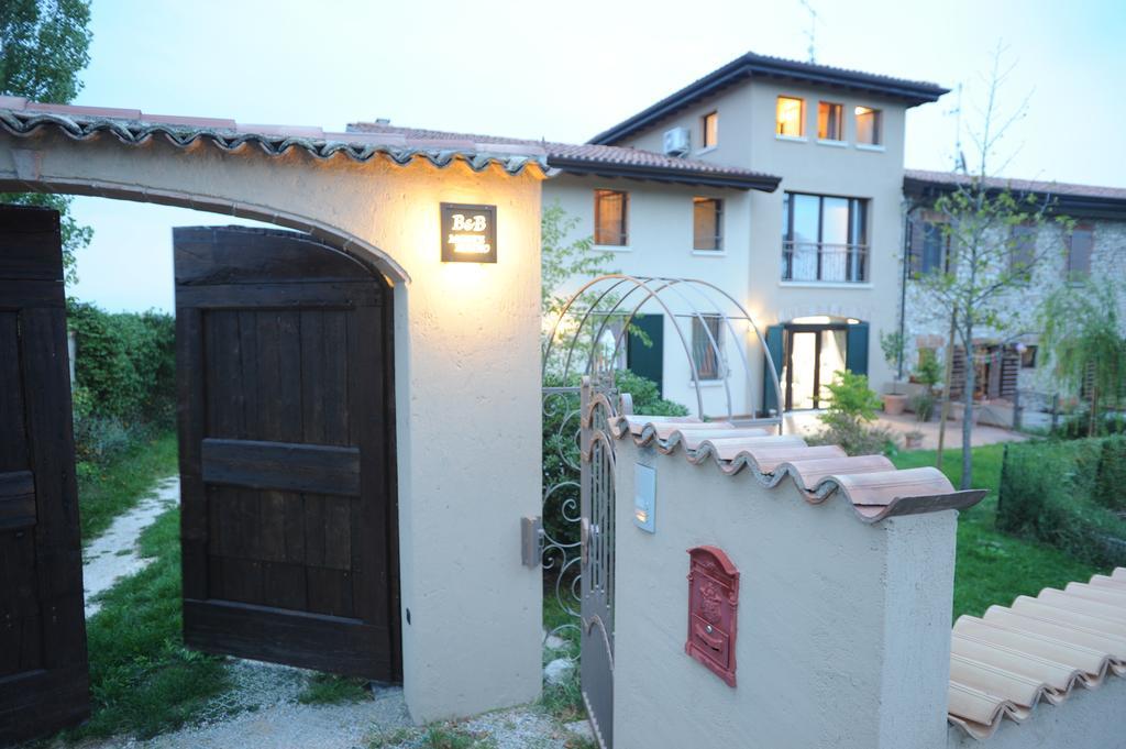 ديسينسانو ديل غاردا Monte Maino Bed & Breakfast المظهر الخارجي الصورة