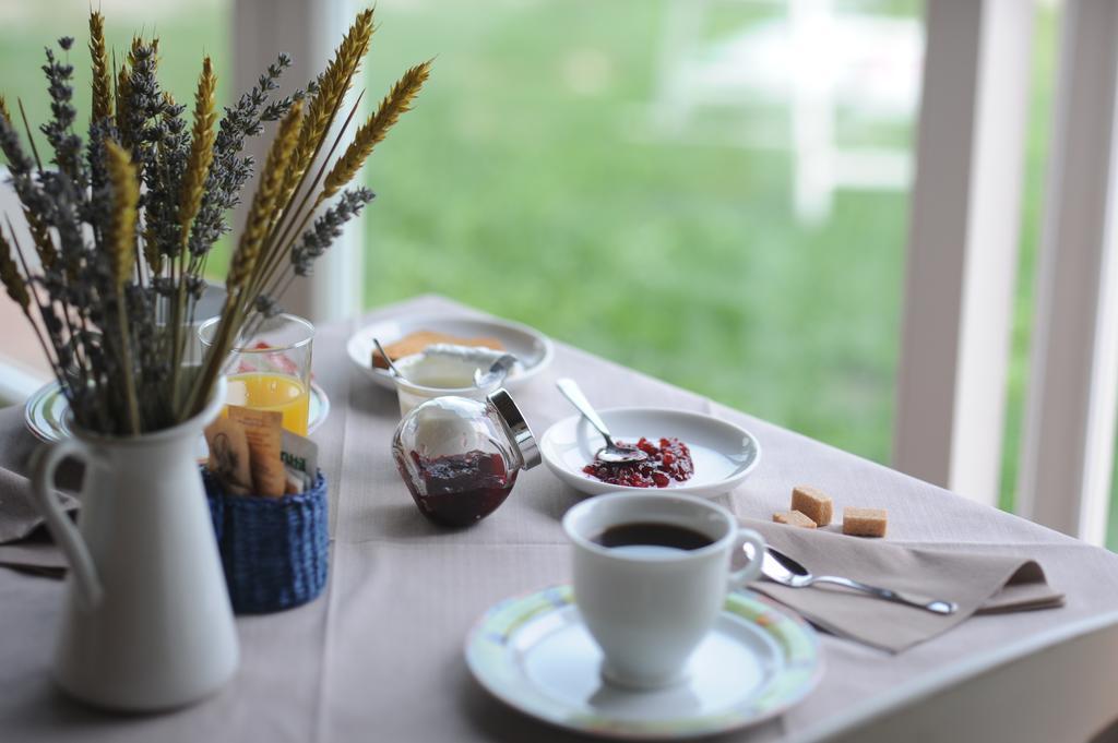 ديسينسانو ديل غاردا Monte Maino Bed & Breakfast المظهر الخارجي الصورة